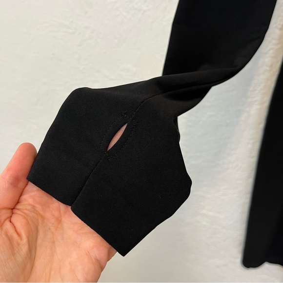 Norma Kamali Black Dress Turtle Long Sleeve Thumbholes Medium 38 - Picture 8 of 9